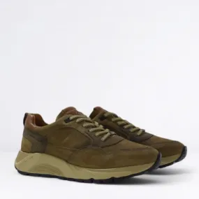  AMBITIOUS Sneaker in Camoscio Col. Tobacco