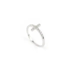 Anello donna in oro bianco con croce di zirconi