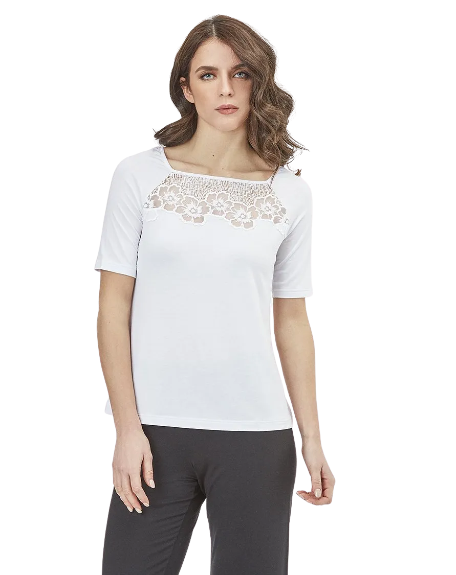 Oscalito  ---------    ------------T-shirt Woman